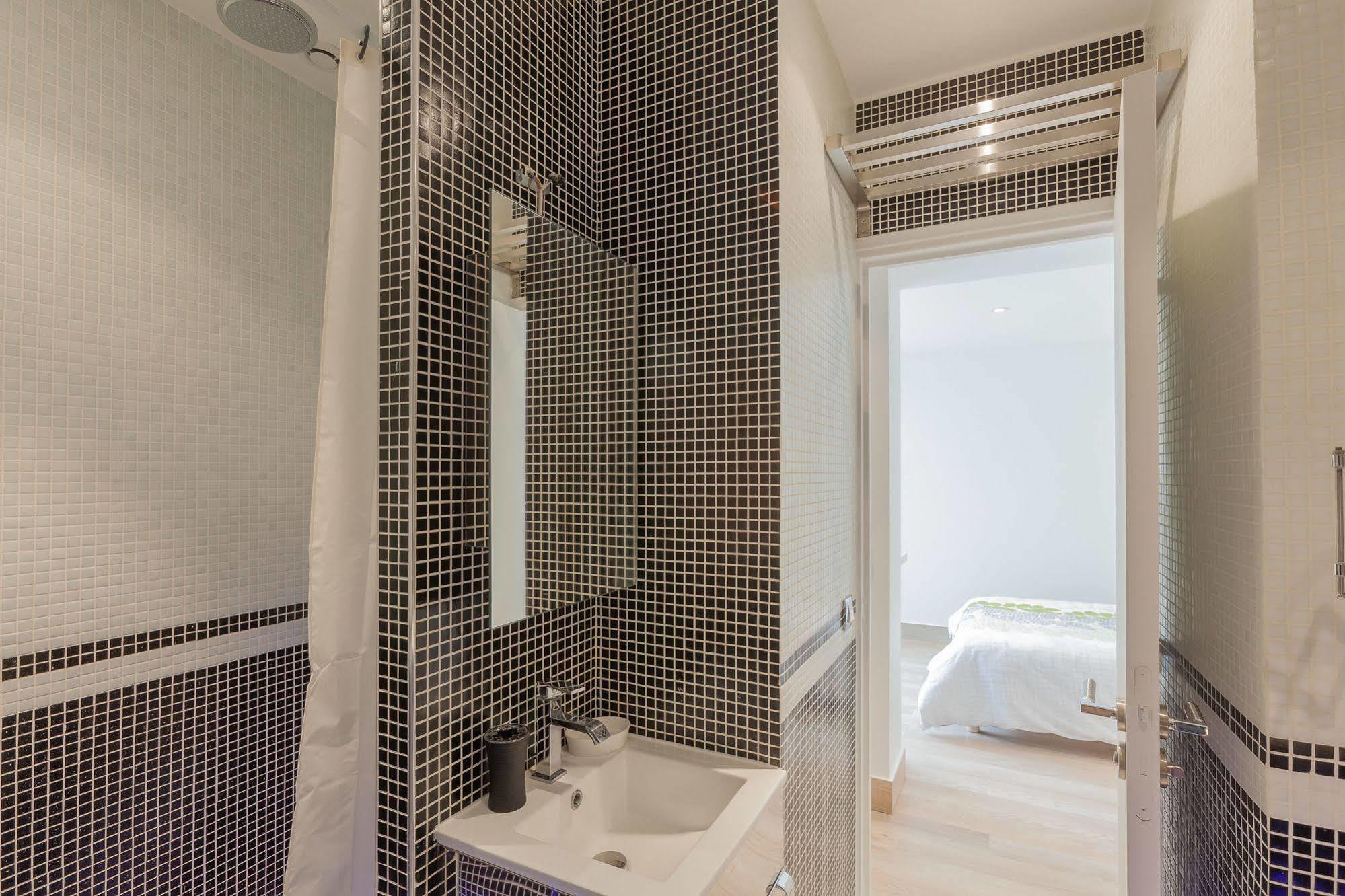 Residence Hotel Le Relais Amelie Clamart Exterior foto